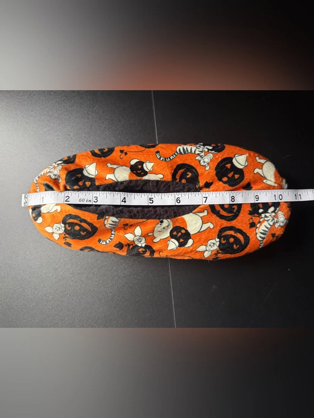 Disney Winnie The Pooh Womens 4-10 Halloween Slipper Sock Slippers with Grips
